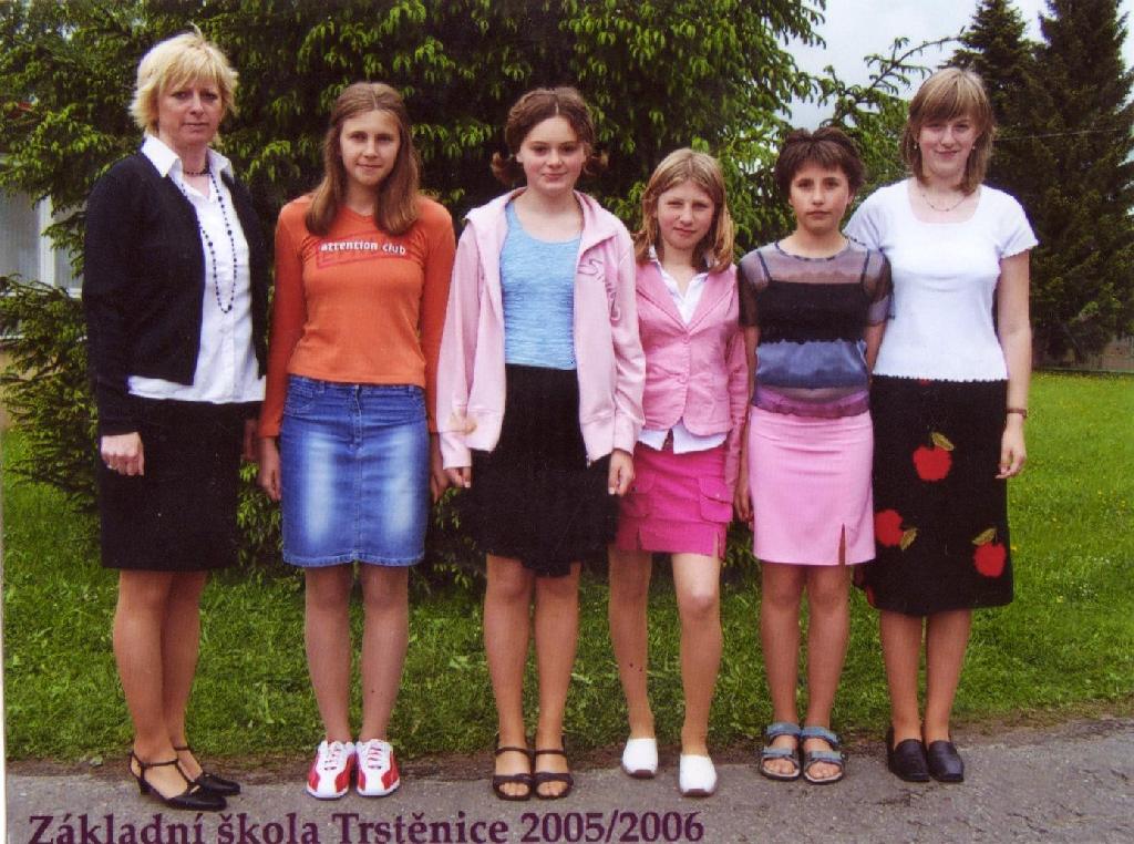 P.uč.Kopecká, Simča, Pája, Nikča, Hanka, Markéta...6 třída